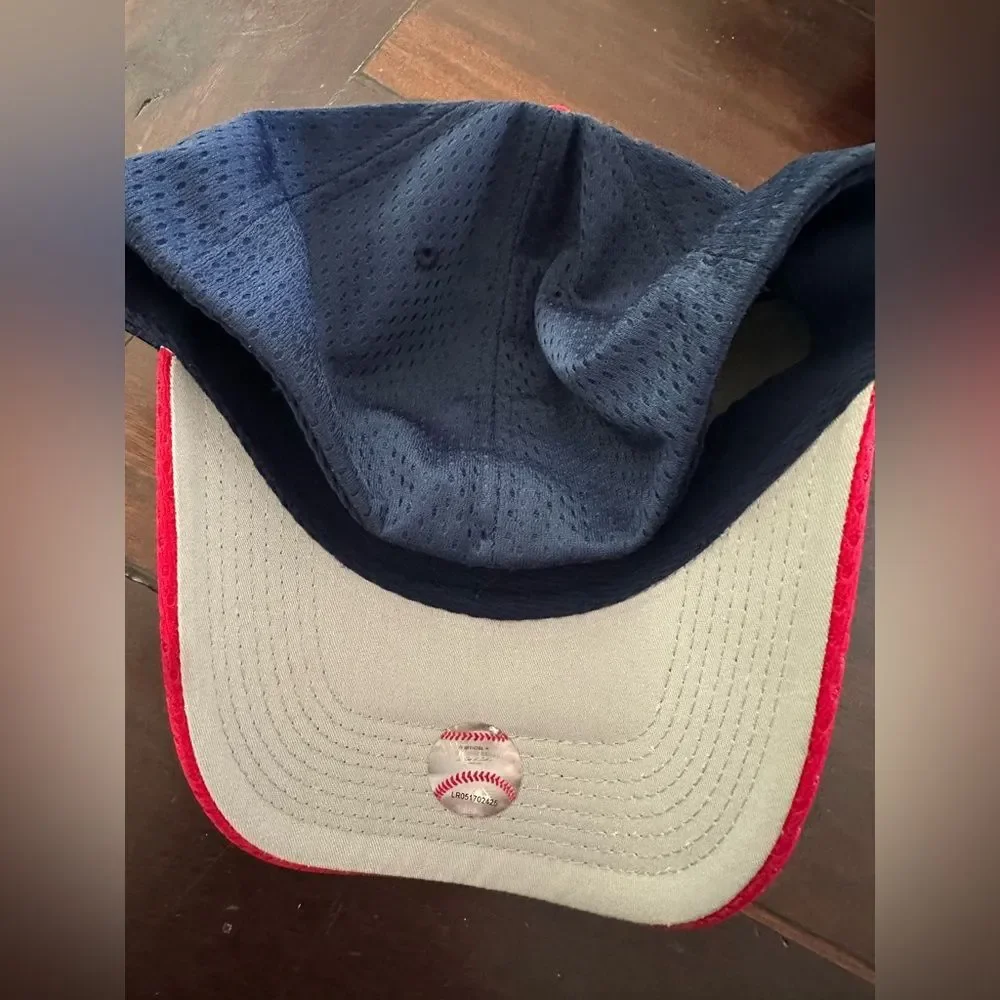 MLB Atlanta Braves Baseball Hat L/XL NWOT
